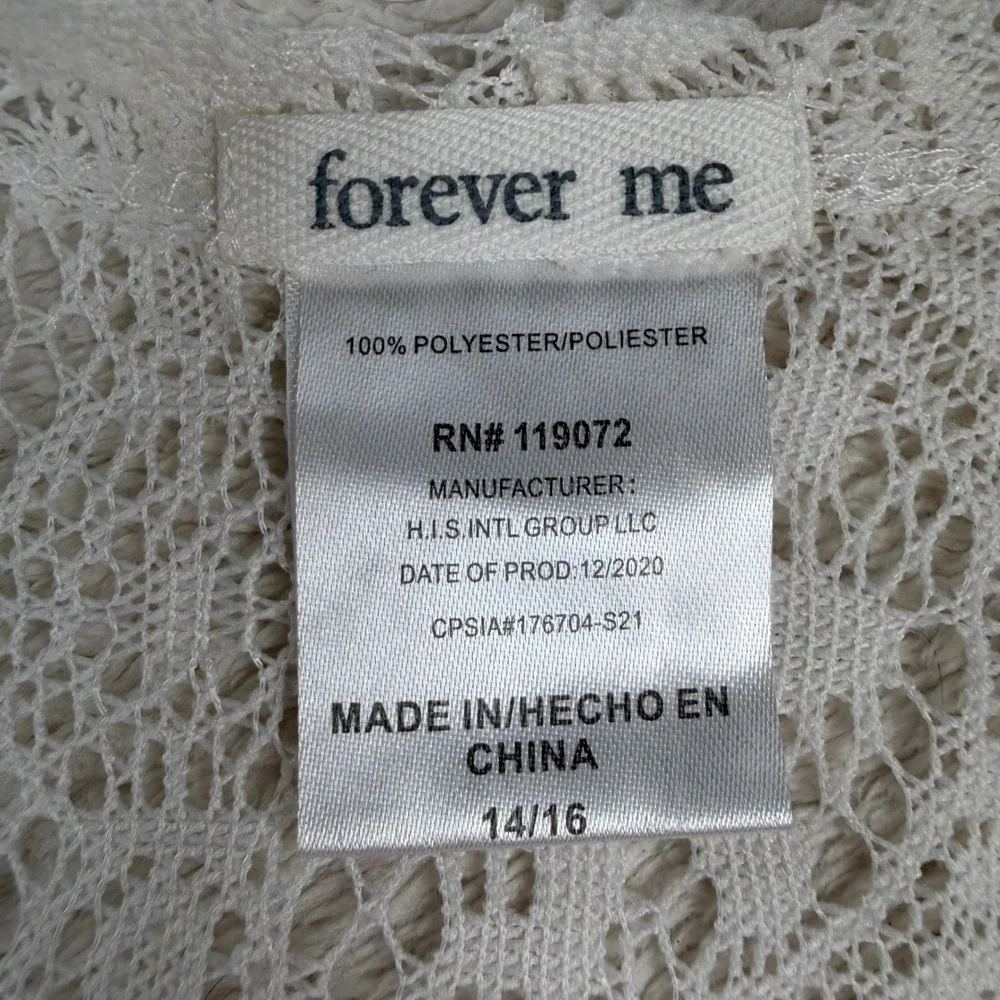 Forever Me White Crochet Lace Ruffle Cardigan Kimono Boho Cottagecore Size M NWT